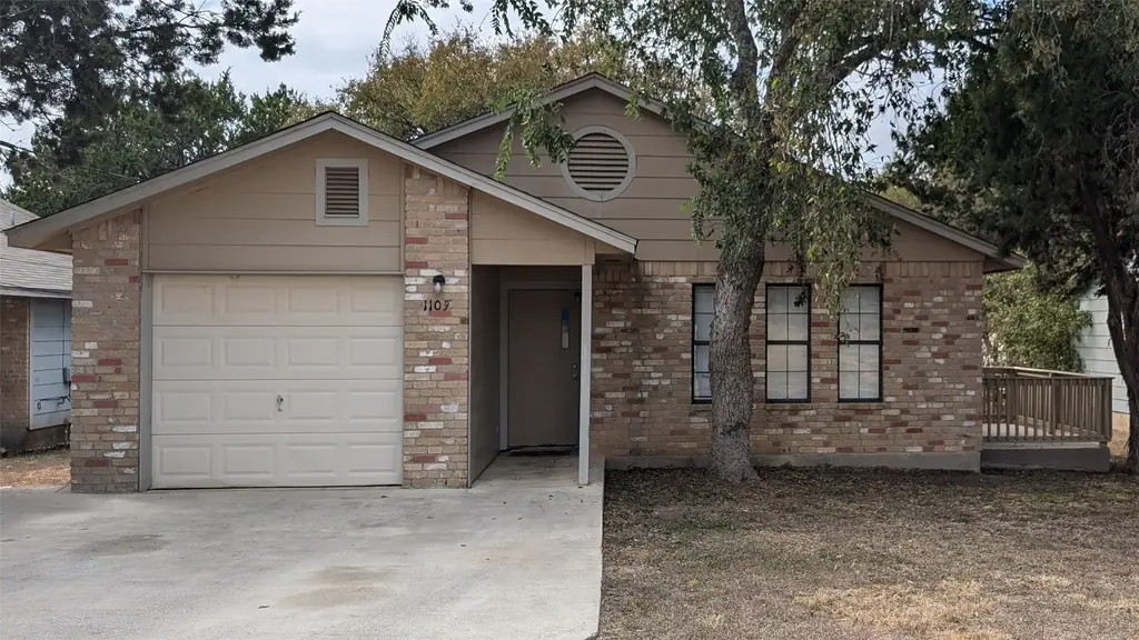 1109 N Bishop Street, San Marcos