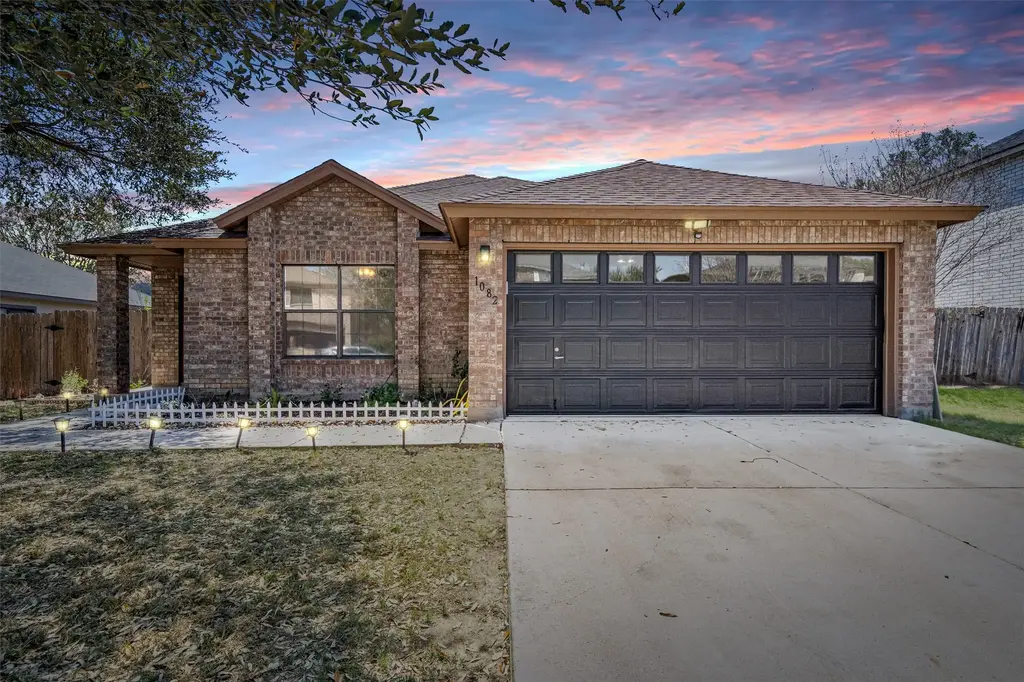 1082 Stone Hollow, New Braunfels