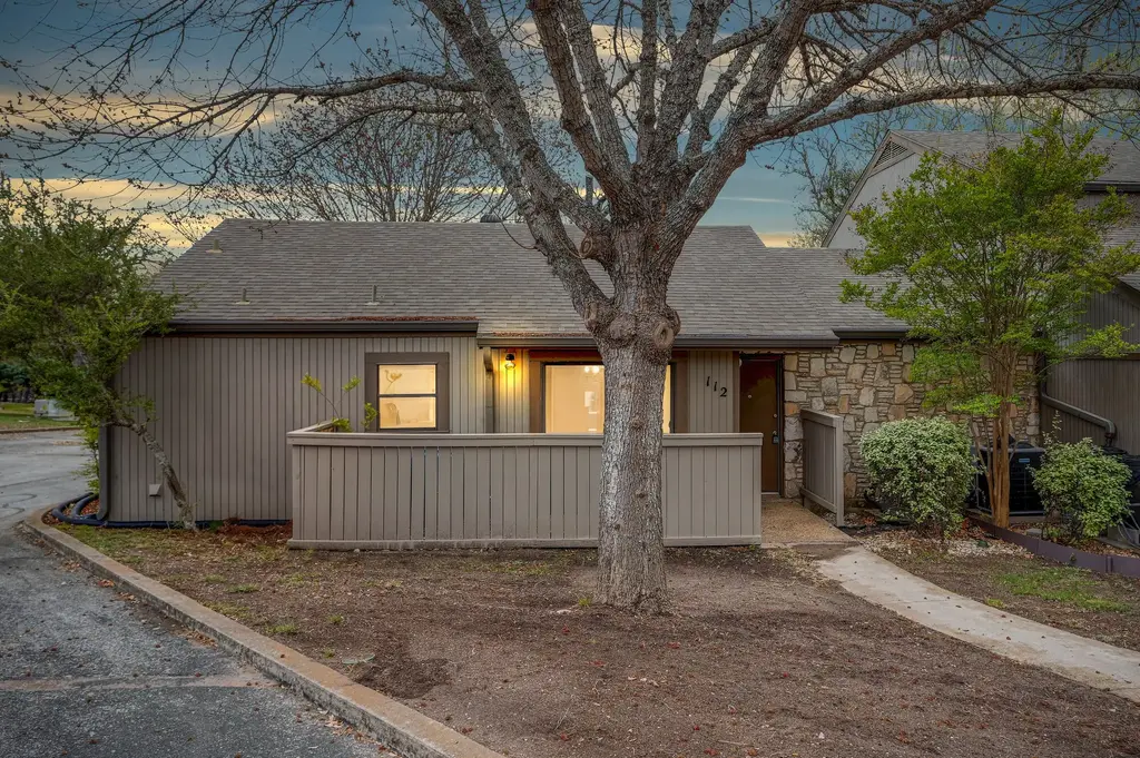 1875 West Lane 112, Kerrville