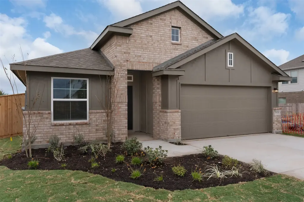 13701 Scarlett Song Drive, Elgin