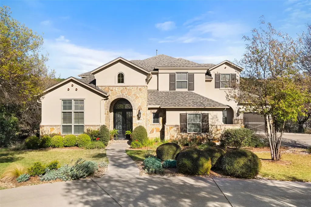 1200 Lions Lair, Leander