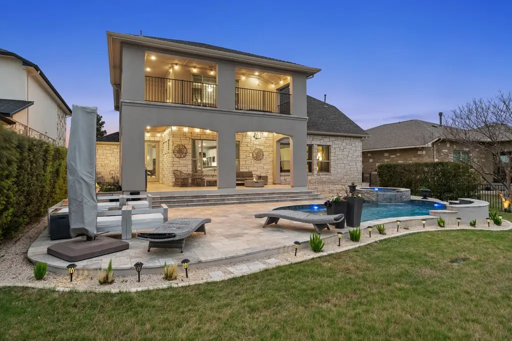 Photo of Listing #1226406