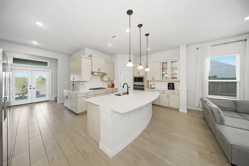 616 Saturnia Drive, Georgetown