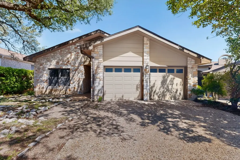 9202 Amberwood Cove, Austin