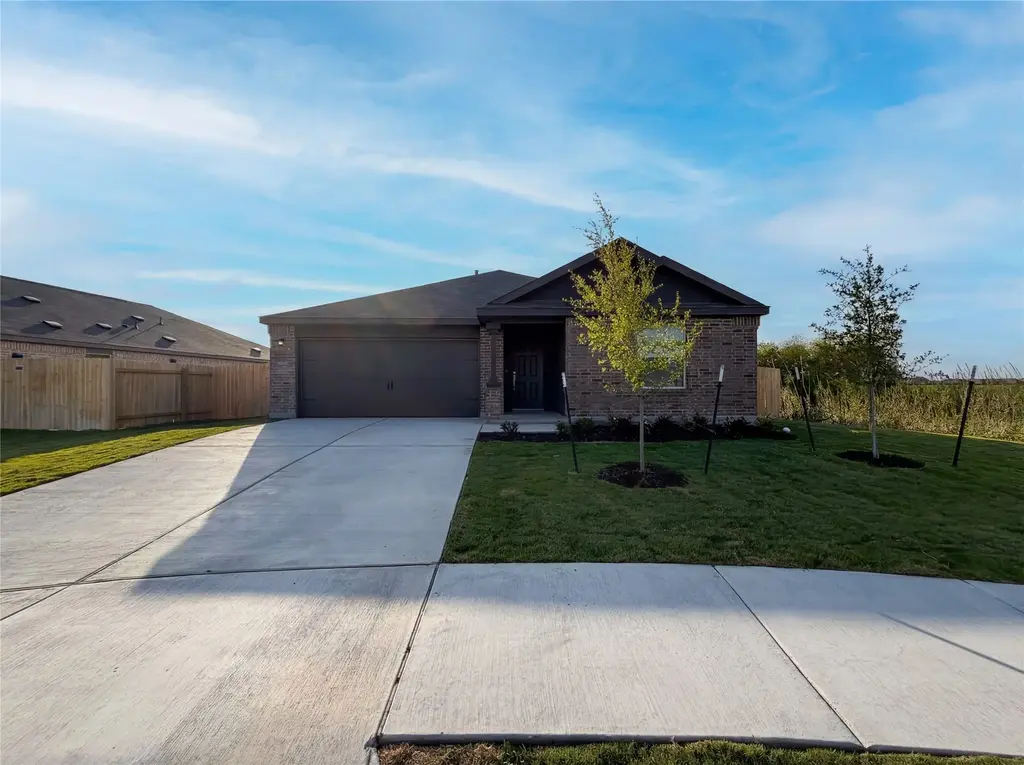 507 Vantage Drive, Hutto