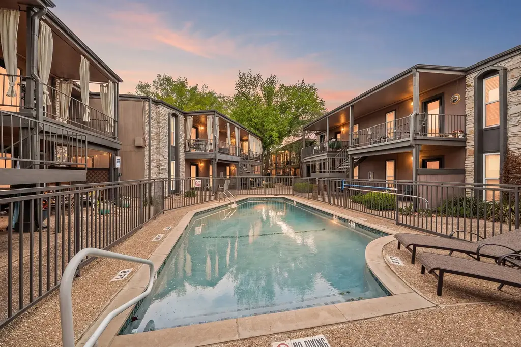 5820 Berkman Drive 119, Austin