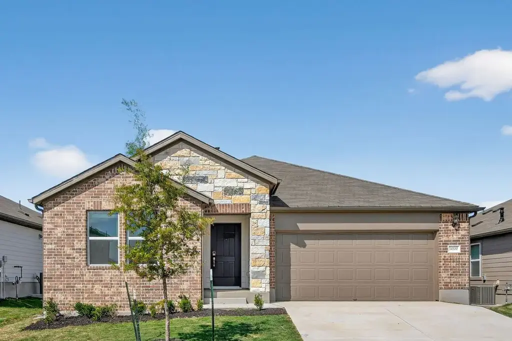 14100 Axel Johanson Drive, Del Valle