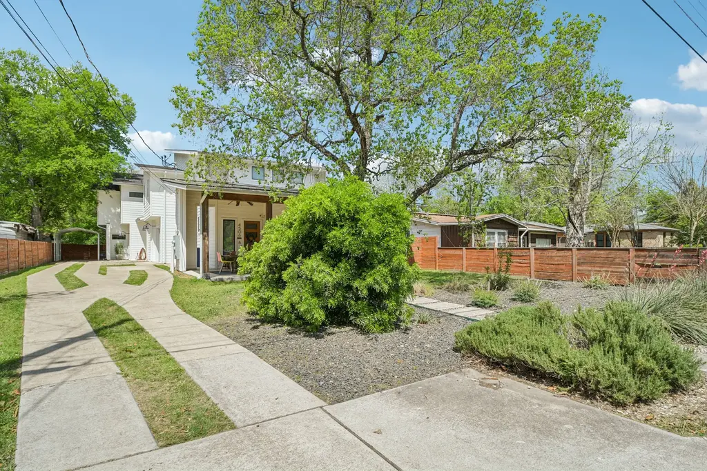 4506 Russell Drive B, Austin