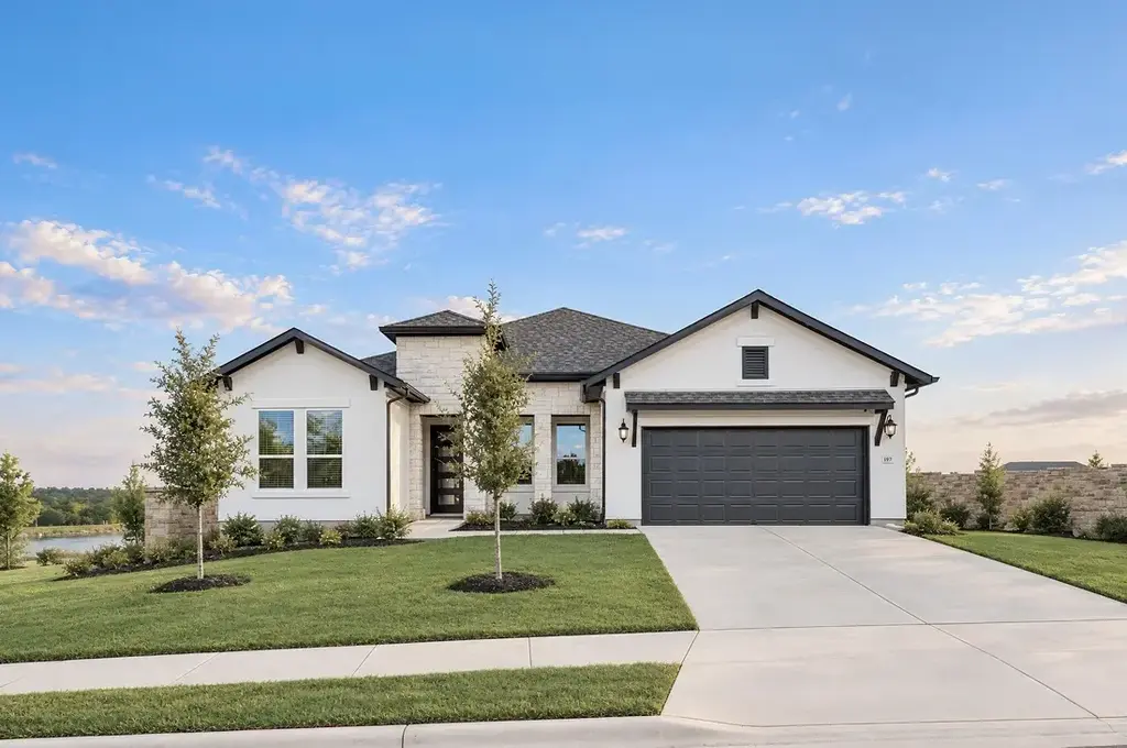 197 Wild Horse Drive, Cedar Creek