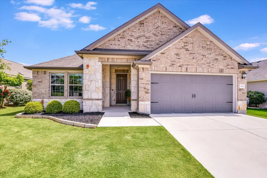 608 Carol Drive, Hutto