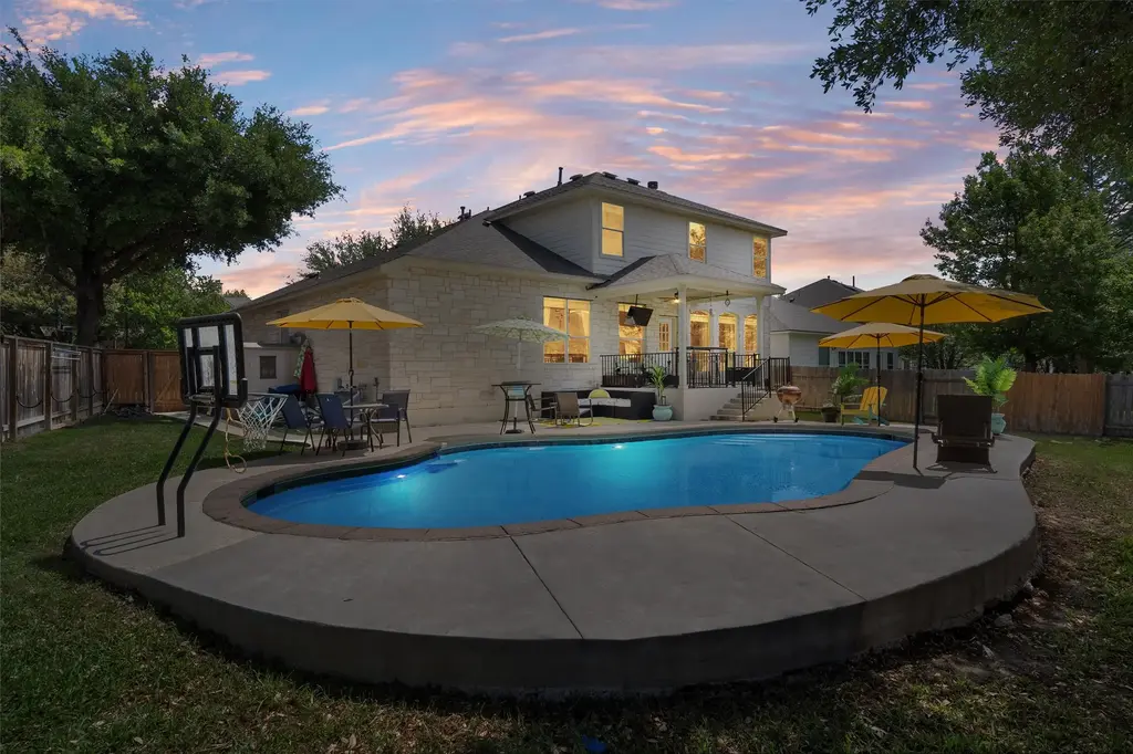 1008 Placid Creek Court, Round Rock