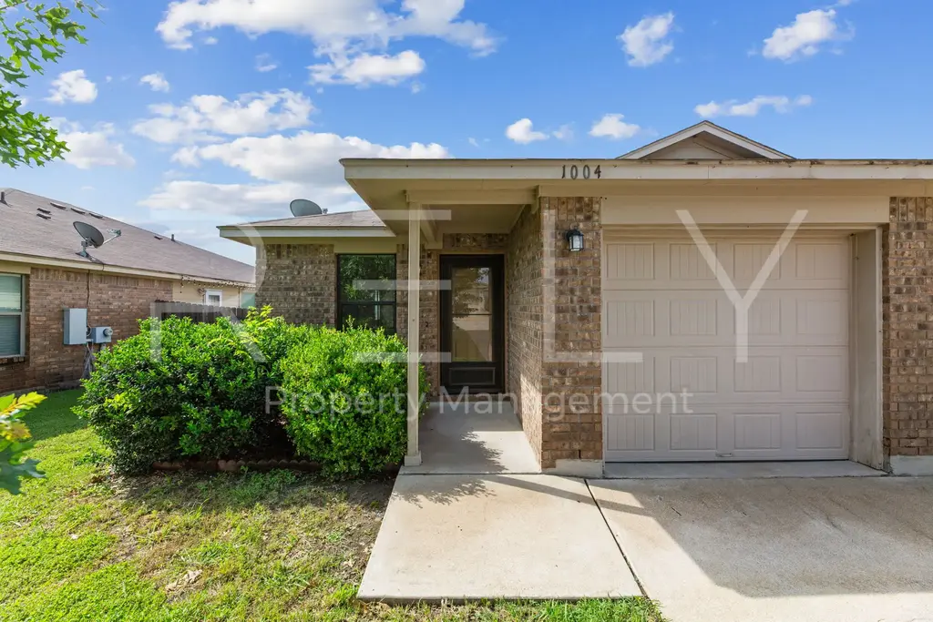 1004 Drovers Cove, Georgetown