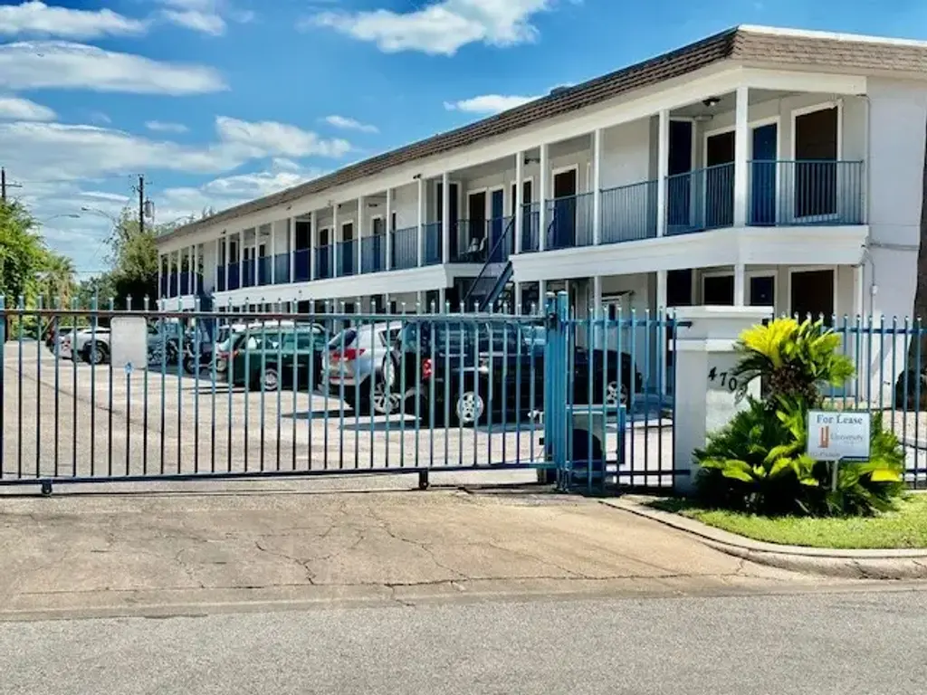 4709 Harmon Avenue 305, Austin