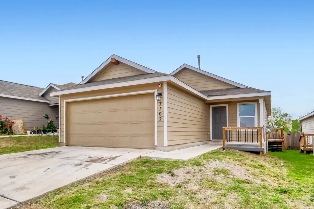 7102 Satellite Way, San Antonio