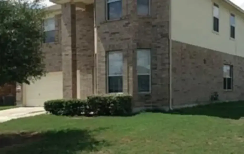 811 Shadow Creek Boulevard, Buda