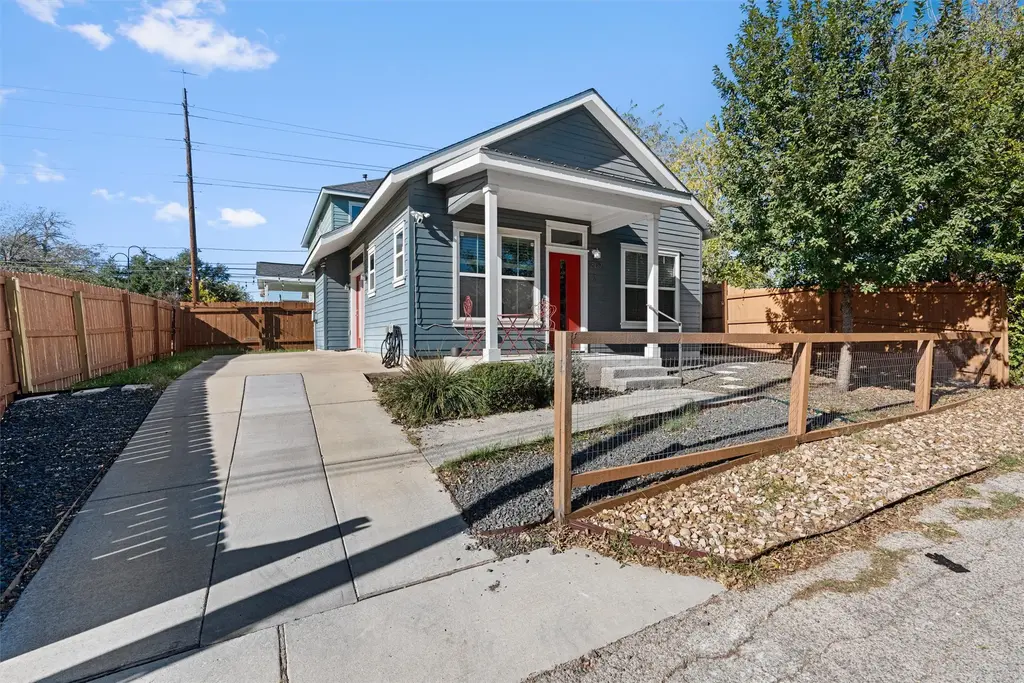 1809 Chestnut Avenue 2, Austin
