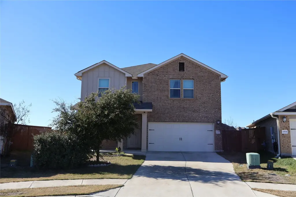 11500 Maple Leaf Way, Manor