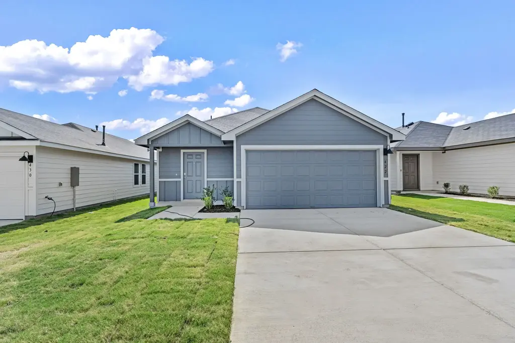 422 Low Pasture Trail, San Marcos