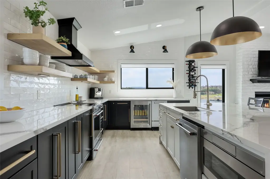 3900 Lake Park Cove, Lago Vista