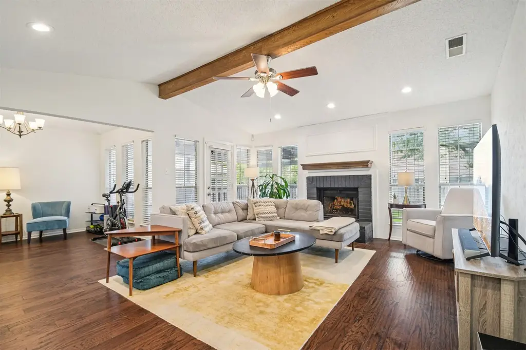5833 Secrest Drive, Austin
