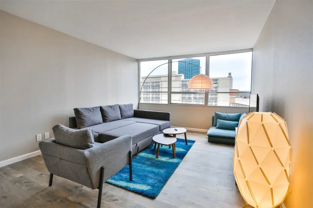 1800 Lavaca Street A-608, Austin