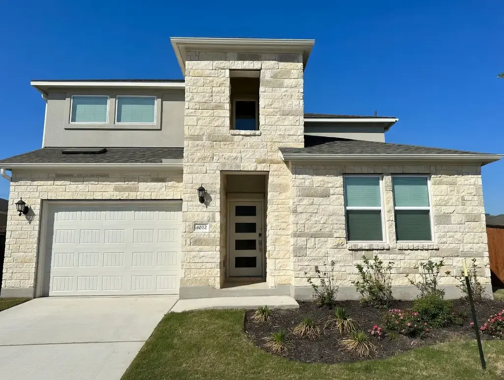 4002 Wynn Road, Hutto