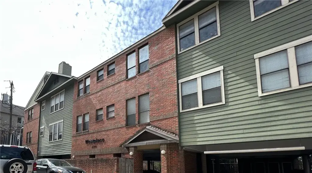 2706 Salado Street 302, Austin