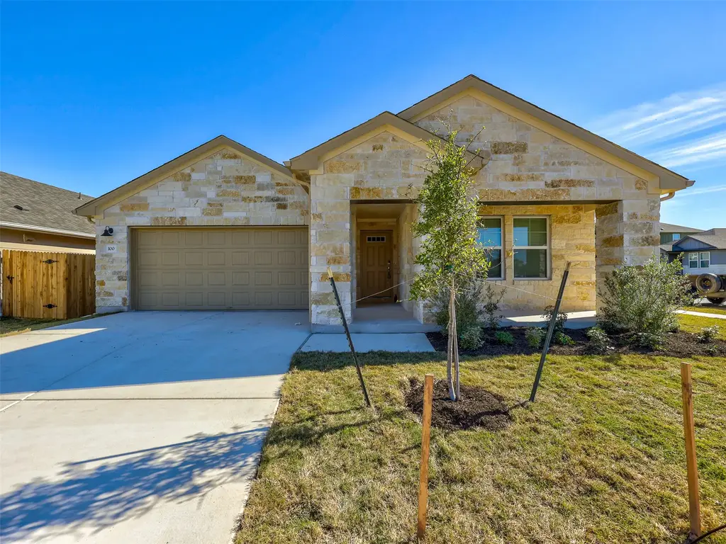 100 Greenspire Lane, Hutto