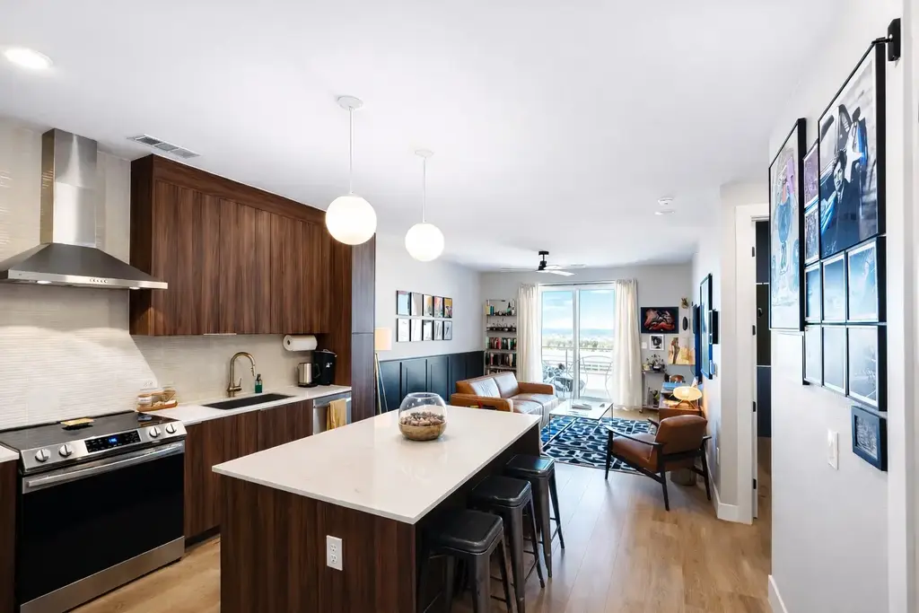 1701 Simond Avenue 625, Austin