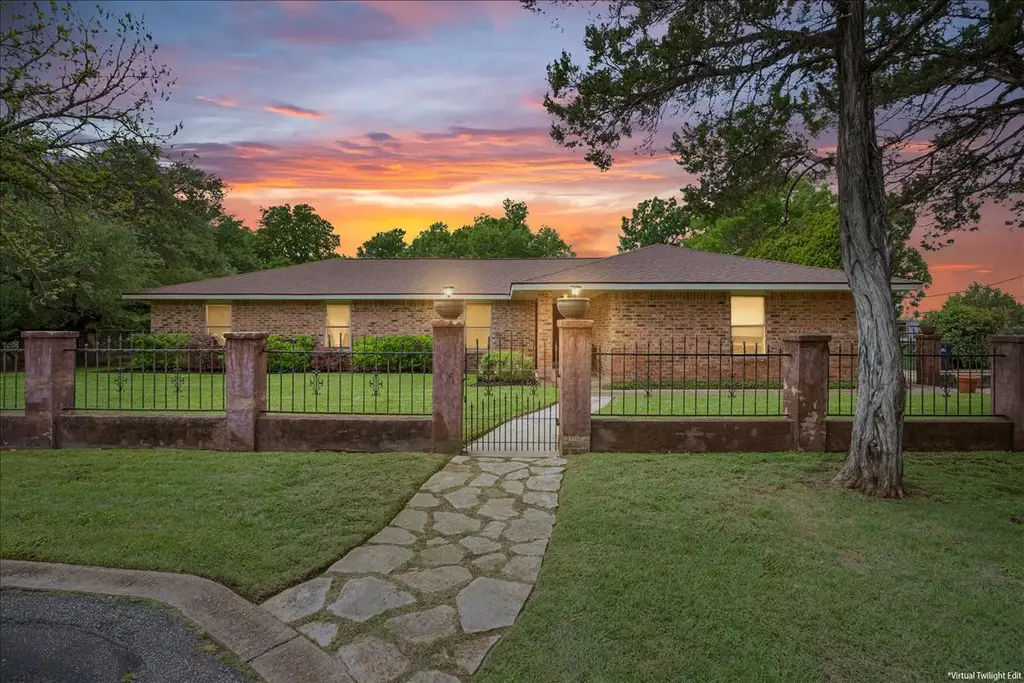 117 Lakewood Trail, Leander