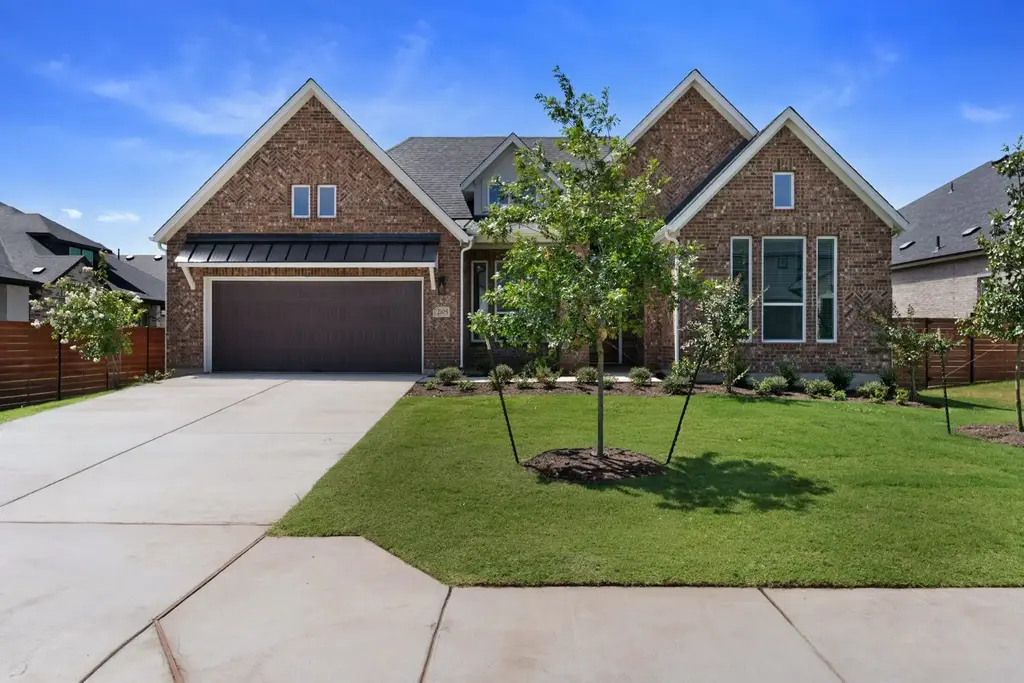 2105 Tobiano Trace, Georgetown