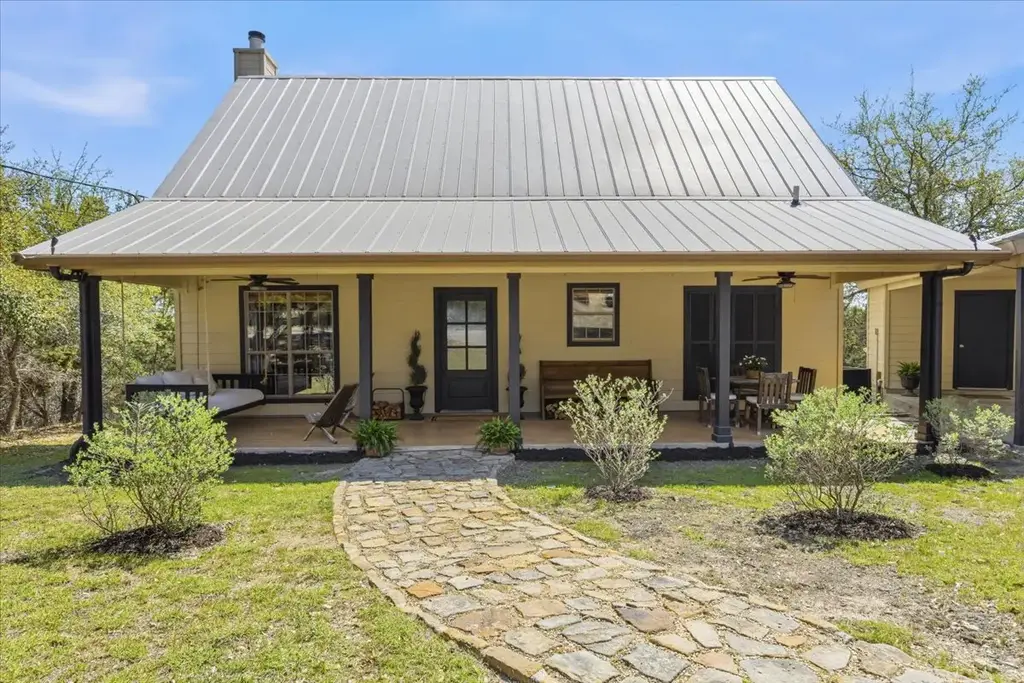 10605 Lake Beach Drive, Dripping Springs