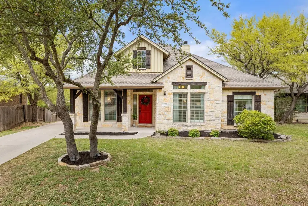 22332 Rock Wren Road, Spicewood