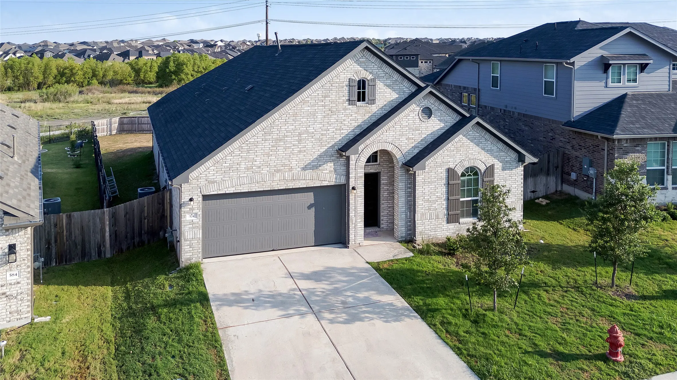 Photo of Listing #7755545