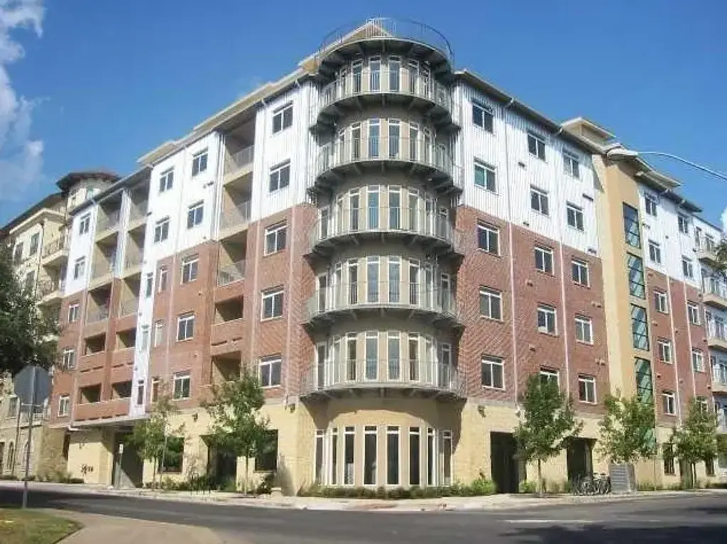 910 W 25th Street 508, Austin