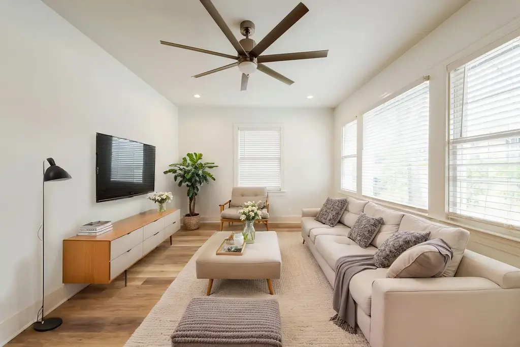 1021 E 45th Street, Austin