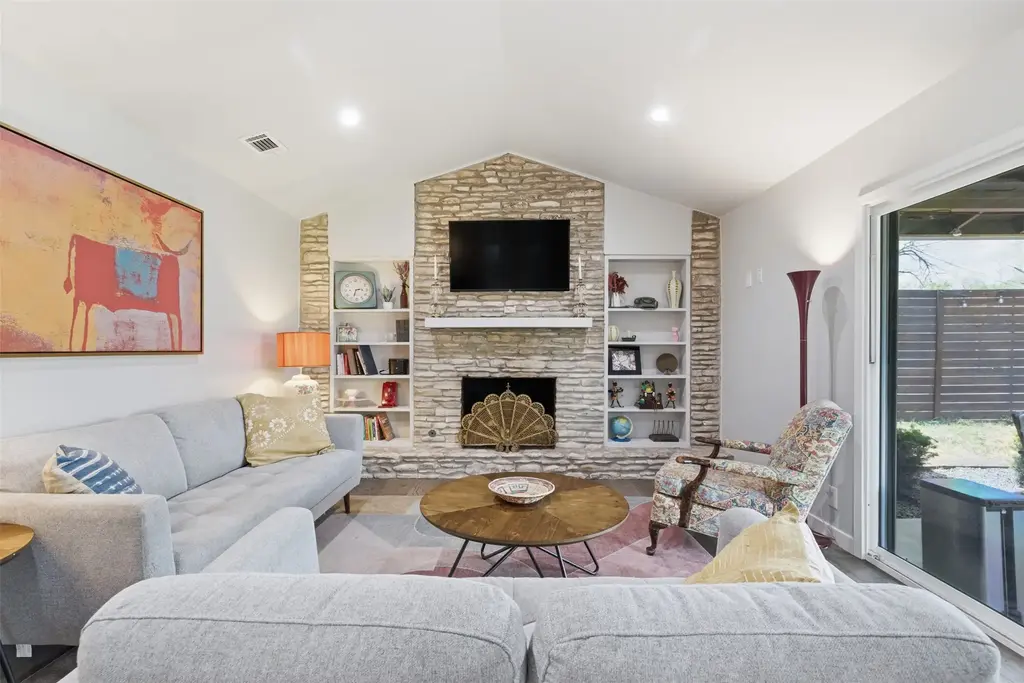 3208 Yellowpine Terrace, Austin