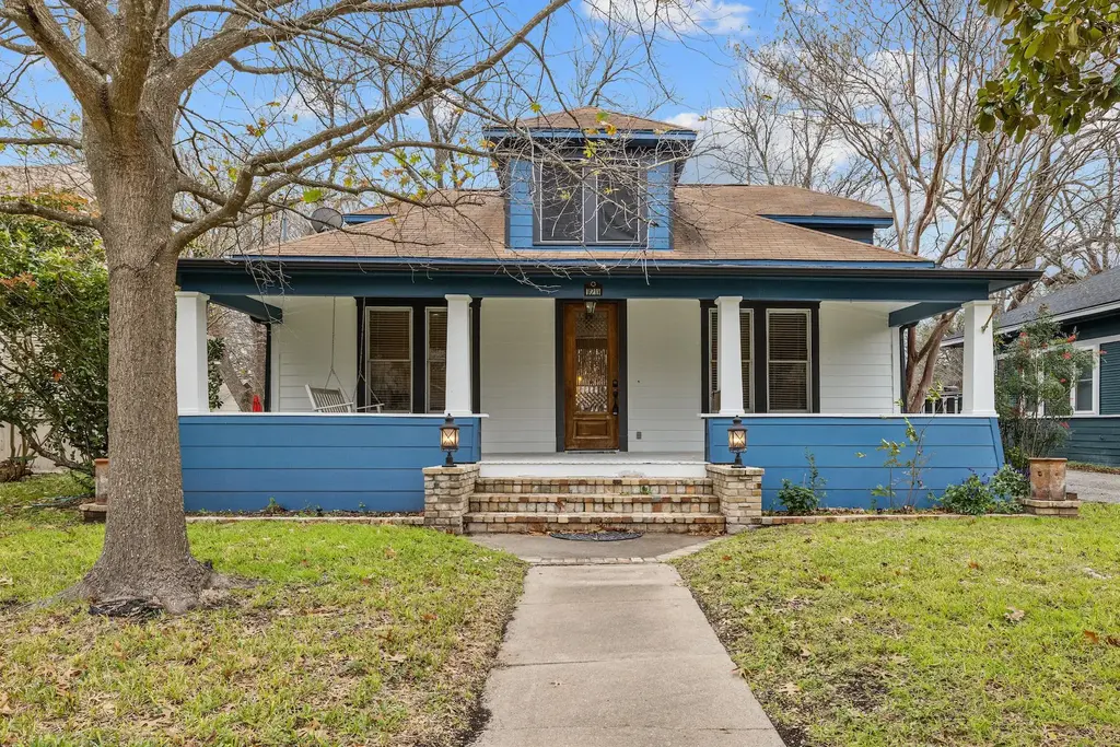 1211 Lexington Street, Taylor