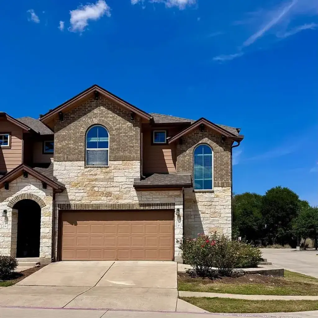 1001 Zodiac Lane 50, Round Rock