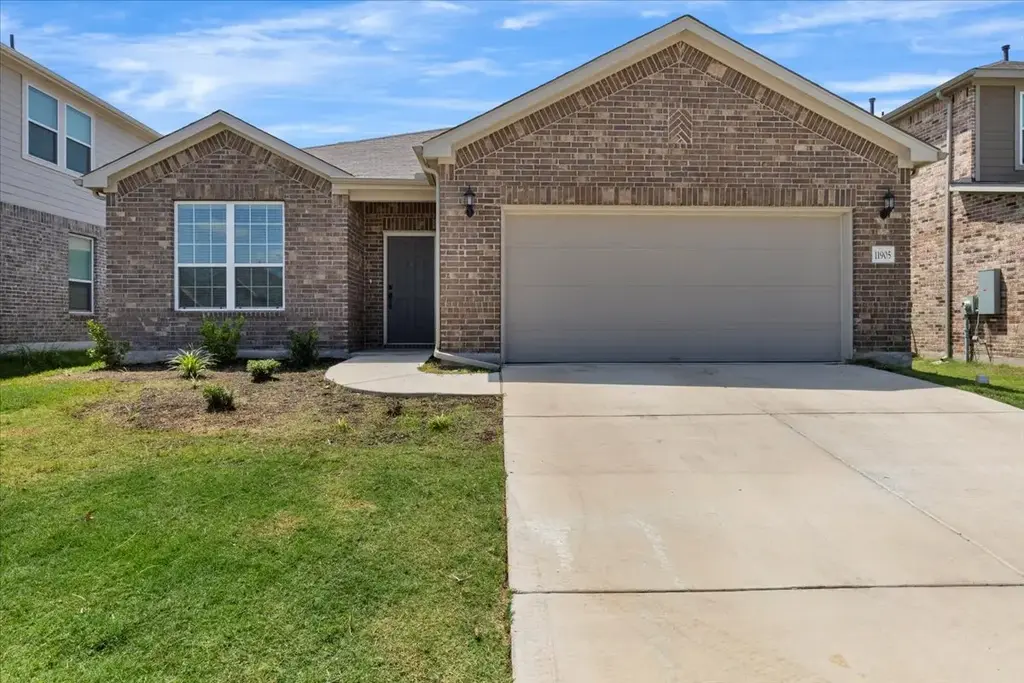11905 Paseo De Los Lagos Lane, Manor