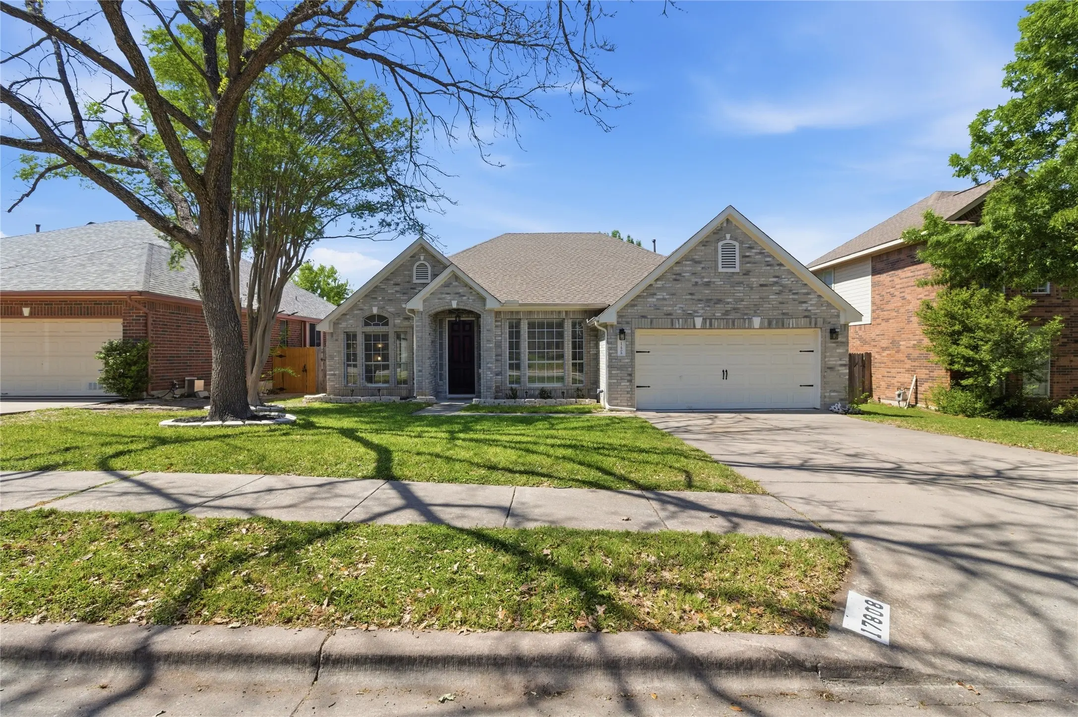 Photo of Listing #9056704