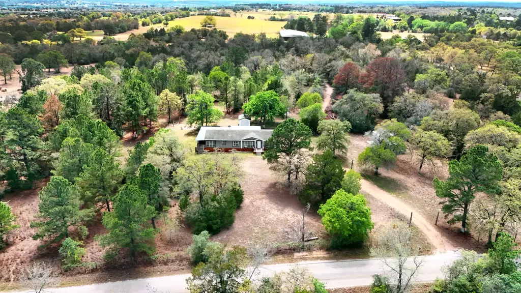 159 Farris Lane, Smithville