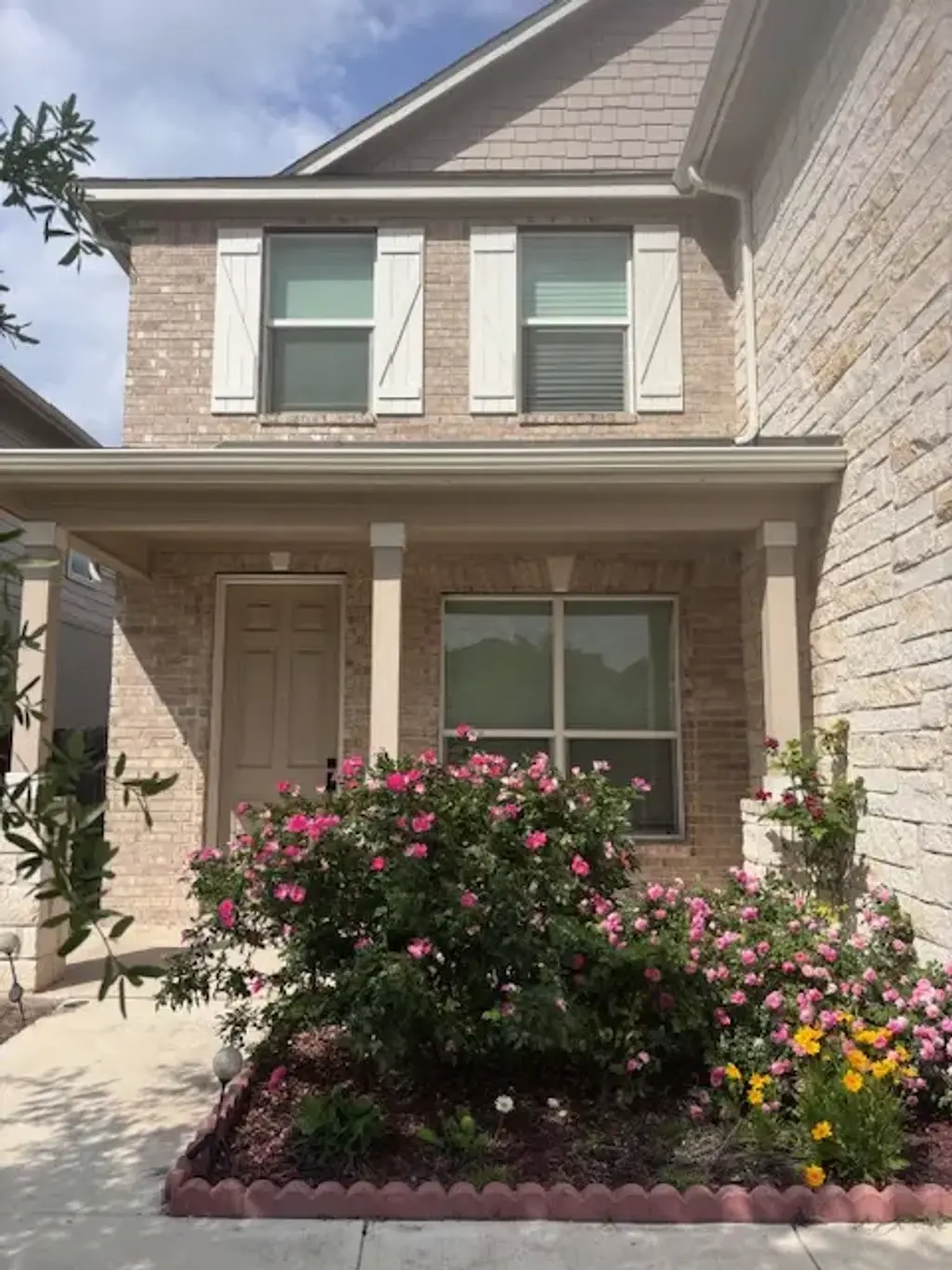 504 Ayinger Lane, Austin