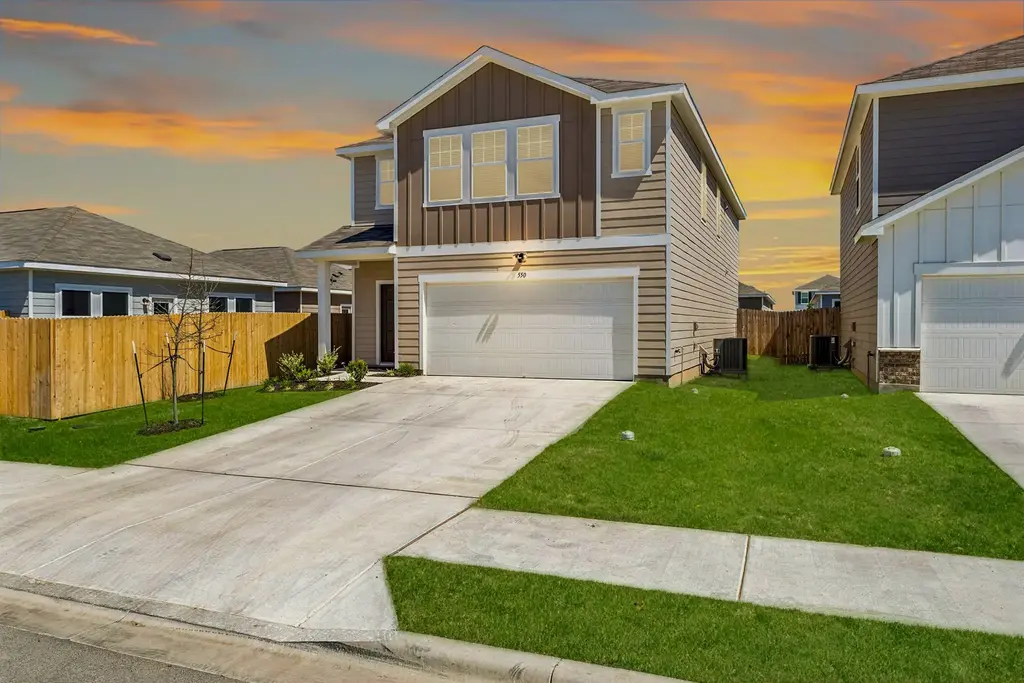 550 Thistle Lane, Maxwell