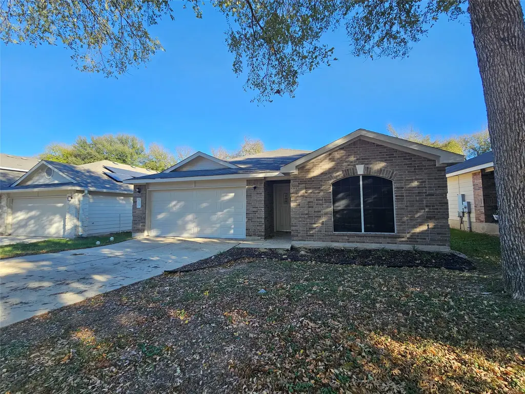 5213 English Glade Drive, Austin