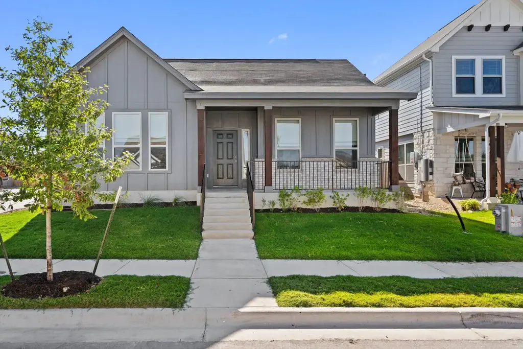 424 Treadwell Lane, Kyle