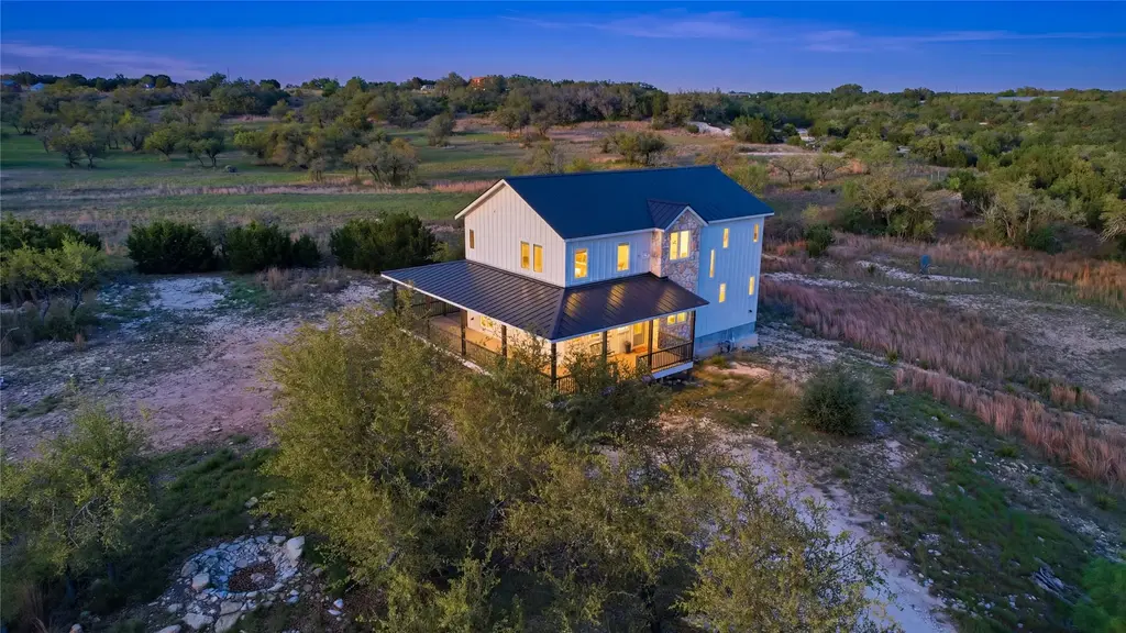 980 Sycamore Creek Drive, Dripping Springs
