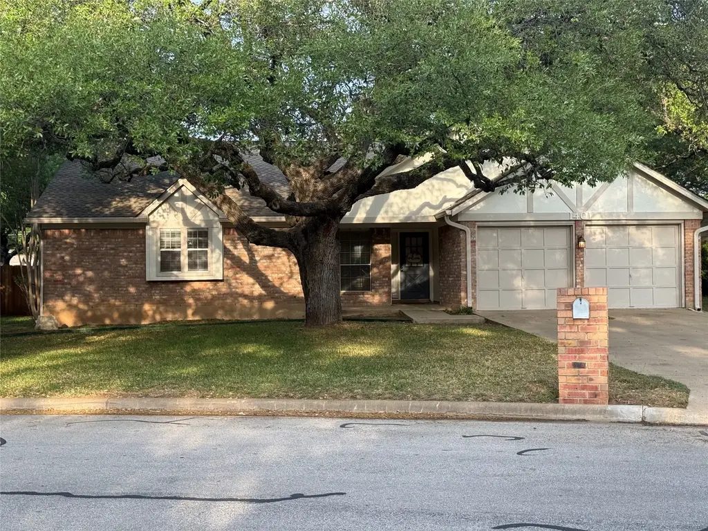 1401 Wood Rock Drive, Round Rock