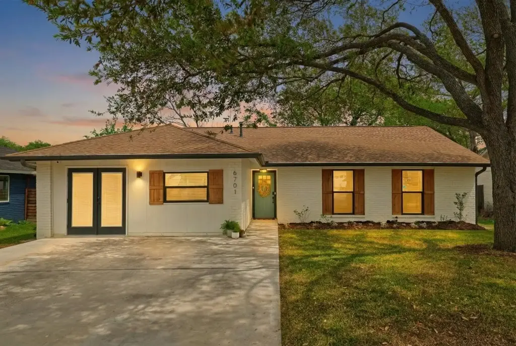 6701 Lancret Hill Drive, Austin