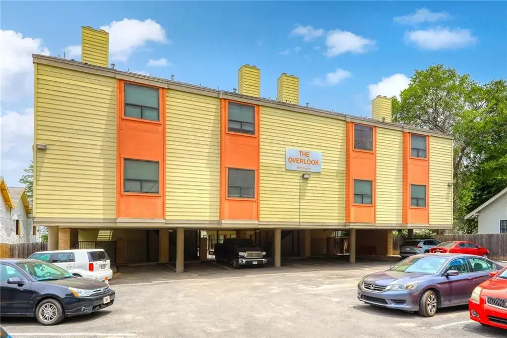 908 Poplar Street 105, Austin